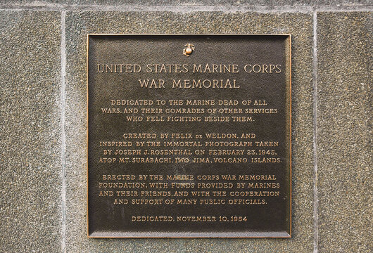 The United States Marine Corps War Memorial located in Arlington County, Virginia, realistic statue of the second flag-raising on Iwo Jima