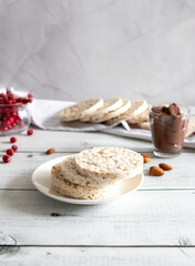 Rice cakes, healthy food.
on a wooden background. Breakfast