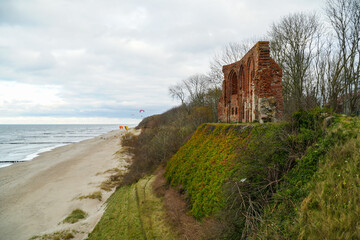 Ruins of a church next to the beach in Trzęsacz