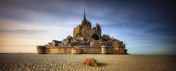 Papier Peint photo Lavable Europe du nord Beautiful Abbey Mont Saint Michel in France