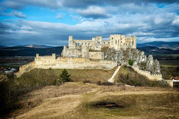 Fototapeta na wymiar Beckov castle, Slovakia