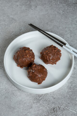 Mochi cakes are a sweet juicy Japanese dessert