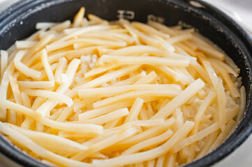 炊きあがった筍の炊き込みご飯