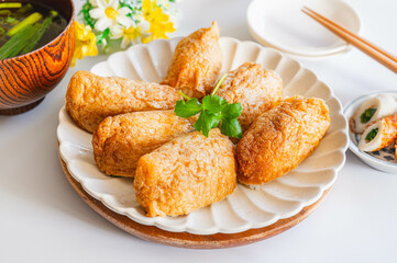 手作りのいなり寿司