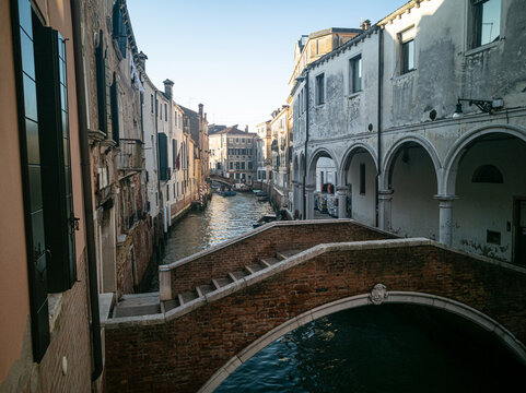 Venice, Ponte de la Corte Nova