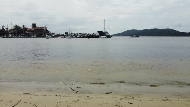 Lagoa da Concei&ccedil;&atilde;o Floripa Florianopolis Rendeiras Drone Standup Paddle Canoa Havaiana Barco Caiaque Natureza Turismo Atrativos Cultura Esporte Divers&atilde;o Ecoturismo Passeios Paisagem Surf Recrea&ccedil;&atilde;o