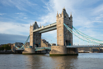 Fototapeta na wymiar Day shot of Tower Bridge.