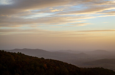 Naklejka na ściany i meble Hazy Morning Overlook at Shenandoah National Park along the Blue Ridge Mountains in Virginia