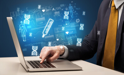 hand browsing on the internet for medical issues