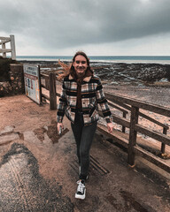 fille à la mer 