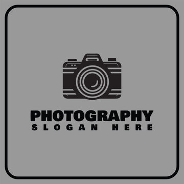 photography logo design with camera lens, simple.