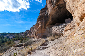 Entrance to Gila Cliff Dwellings caves. New Mexico, USA