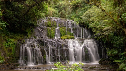 Fototapeta na wymiar Purakanui Falls