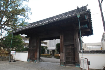 学校、四国、愛媛、お堀、門