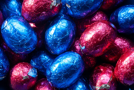 General stock - Chocolate eggs in silver foil.