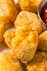 Deep Fried Macaroni and Cheese Bites