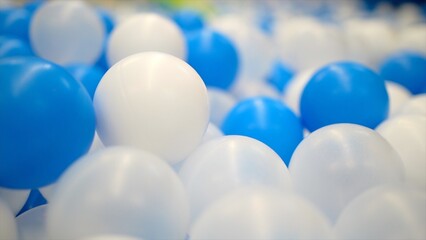 青と白のカラーボール