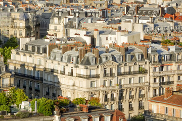 Fototapeta na wymiar Overview of Paris houses