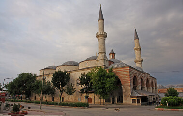 Fototapeta na wymiar Edirne Old Mosque is a mosque located in Edirne, Turkey and completed in 1414.