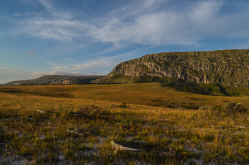 Mountains in the state of Minas Gerais in Brazil. They are part of the Serra do Cipó region.