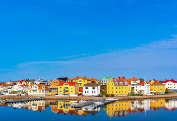 Fototapeta na wymiar Colorful houses in Karlskrona