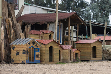 wooden dog houses for sale