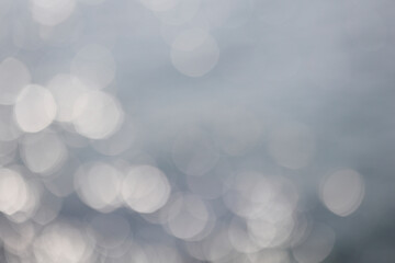 水面の煌めき　背景素材
