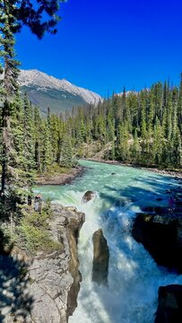 Jasper National Park. Athabaskan Falls
