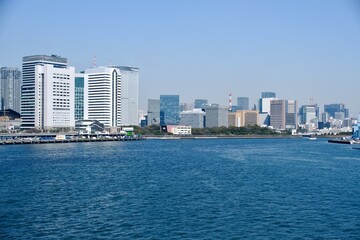 Obraz premium 【東京】竹芝ふ頭から見るビル群