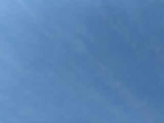 blue sky with cloudscielo azul con nubes	