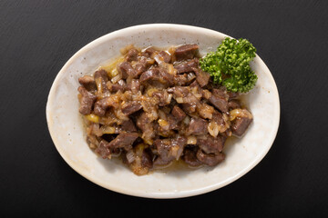 国産牛ハツ　ネギ塩炒め