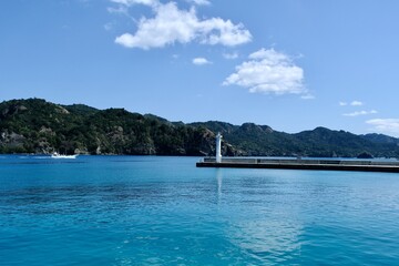Obraz premium 【小笠原】青灯台のある風景