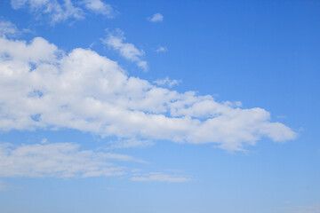 Blue sky and white cloud