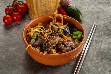 Asian wok with noodle, vegetables and beef
