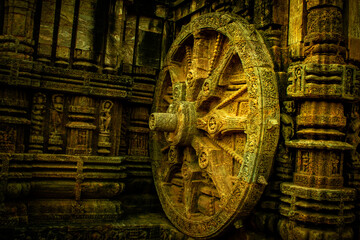 wheel at konark temple bhubaneshwar odisha