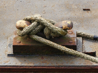 Old rusty anchor rope