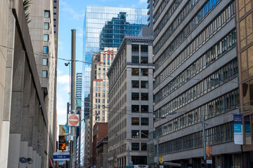 Fototapeta premium glancing east to buildings on the south side of Richmond Street West at York Street in Toronto, Canada (Financial District)