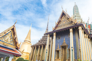 Fototapeta premium views of famous temple in bangkok, thailand
