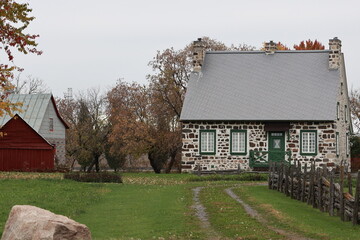 Canadian stone house 1785 french inspiration