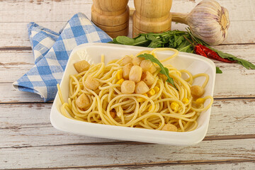 Delicous Pasta with scallop seafood