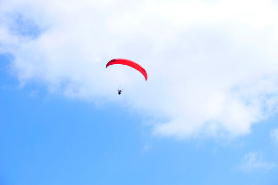 paragliding