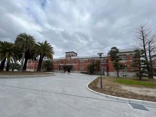 九州大学