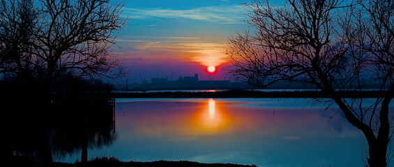 Sunset at Pialassa Piomboni (Marina di Ravenna, Italy)