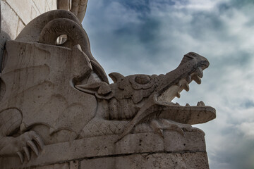 Fisherman's Bastion in Budapest (hungarian: Halszbstya), structure with seven towers representing the Magyar tribes, a Neo-Romanesque gem, offers panoramic views of the Danube and Budapest