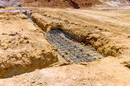 Earthworks, digging earthen trench dug for foundations to pouring concrete