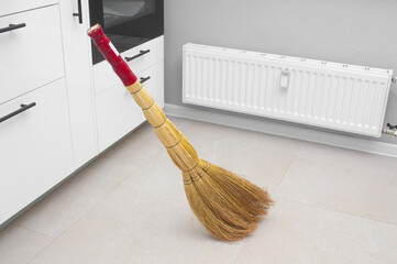 Household used of straw broom for floor dust cleaning