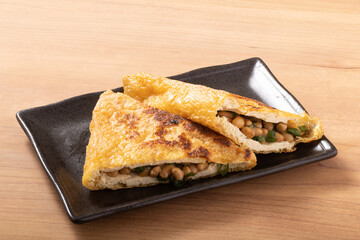 納豆の油揚げ詰め焼き