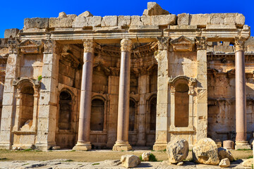 Lebanon Ancient Temple of Baalbek on a sunny autumn day - obrazy, fototapety, plakaty