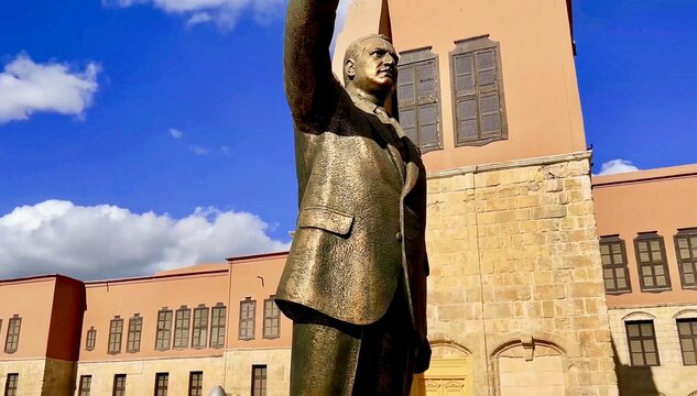statue of abd elnaser