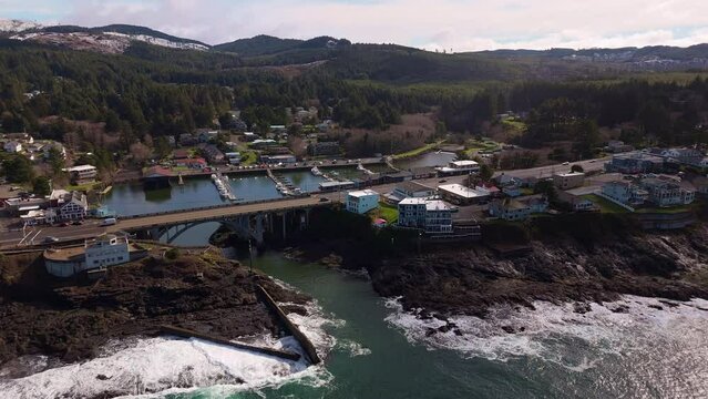 Drone View Depoe Bay Oregon Coast Highway 101 Video 4 Worlds Smallest Harbor 